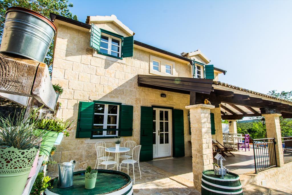 Villa Dvori Dida Mile Sveti Petar  Pokoj fotografie